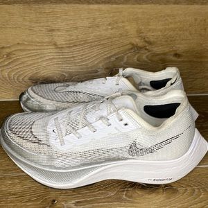 NEW Nike ZoomX Vaporfly 2 Super Shoes White